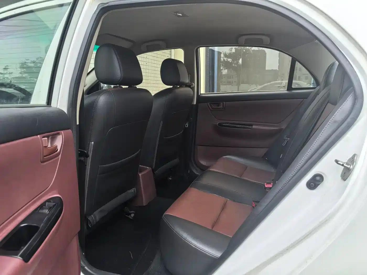 BYD F3 2018 1.5L Manual Classic Edition — миниатюра 6
