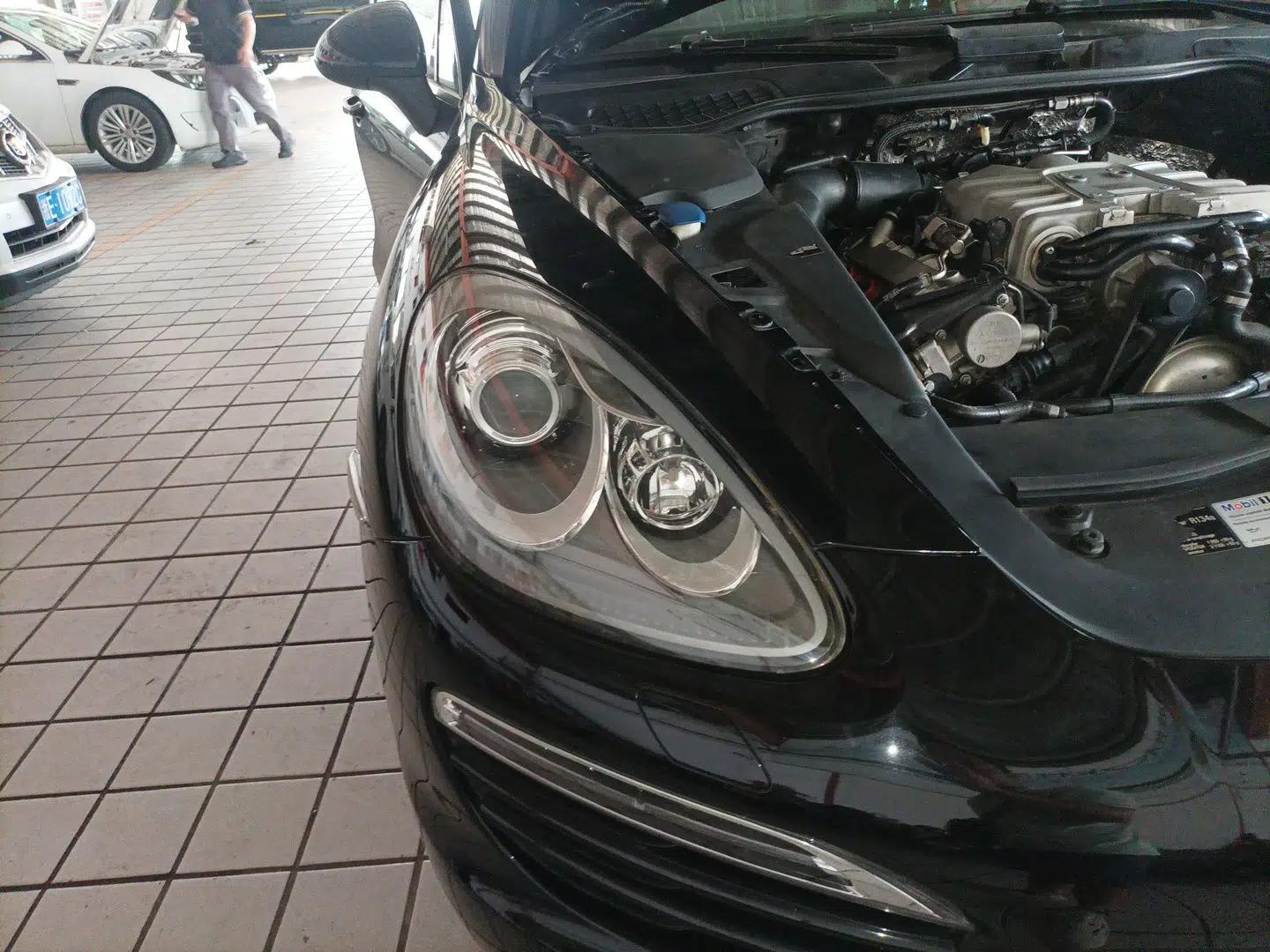 Porsche Cayenne 2011 Cayenne 3.0T — миниатюра 7
