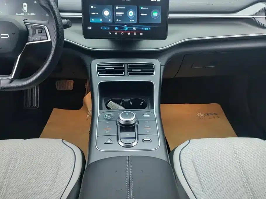 Destroyer 05 2024 Glory Edition DM-i 55KM Luxury Model — миниатюра 16