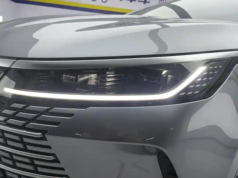 Destroyer 05 2024 Glory Edition DM-i 55KM Luxury Model — миниатюра 5