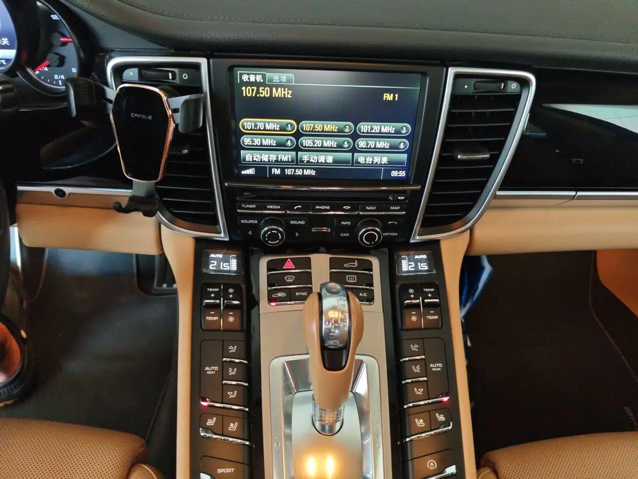 Porsche Panamera 2016 Panamera Edition 3.0T — миниатюра 13