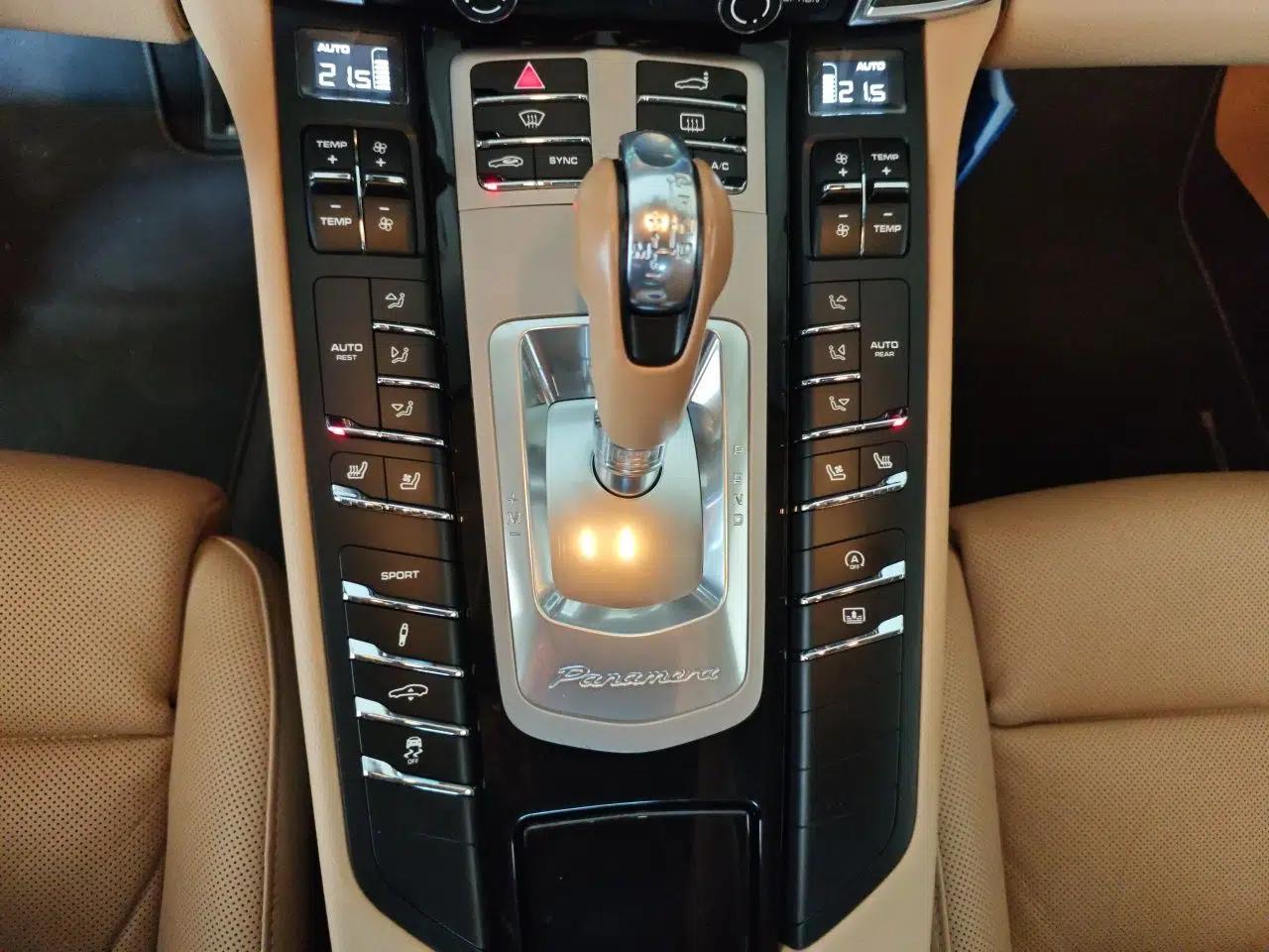 Porsche Panamera 2016 Panamera Edition 3.0T — миниатюра 14