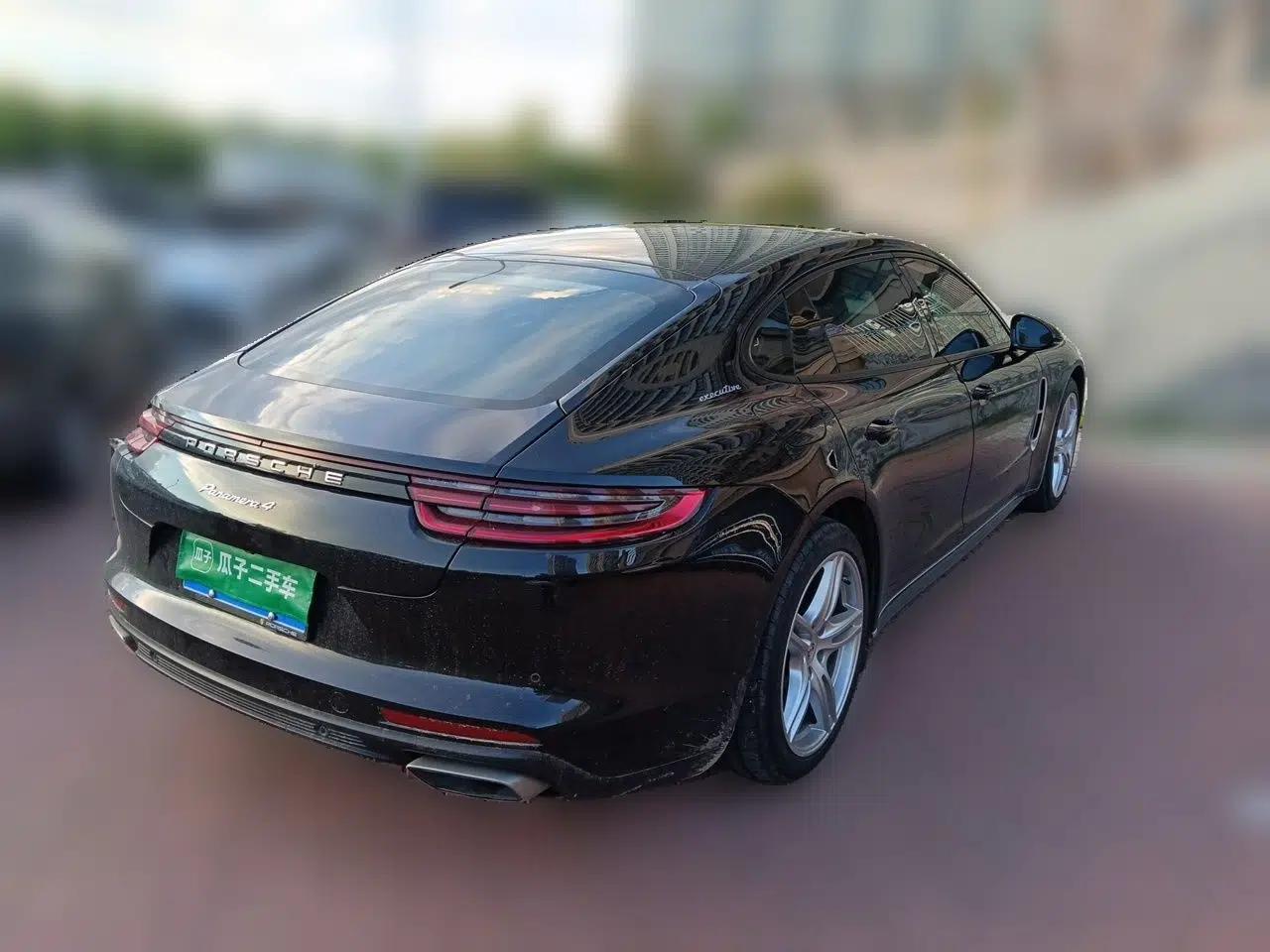 Porsche Panamera 2017 Panamera 4 Executive Long Wheelbase 3.0T — миниатюра 6