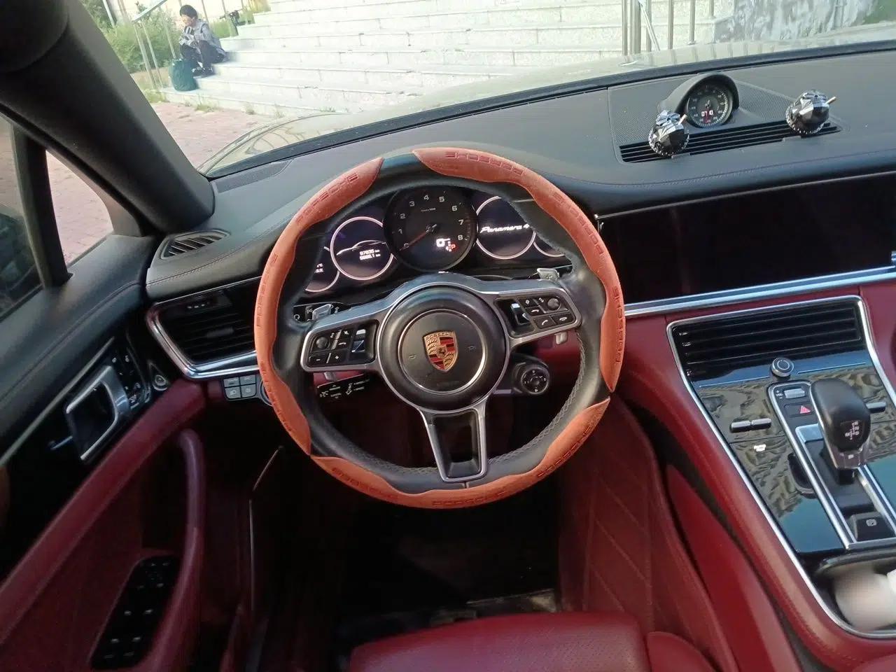 Porsche Panamera 2017 Panamera 4 Executive Long Wheelbase 3.0T — миниатюра 10