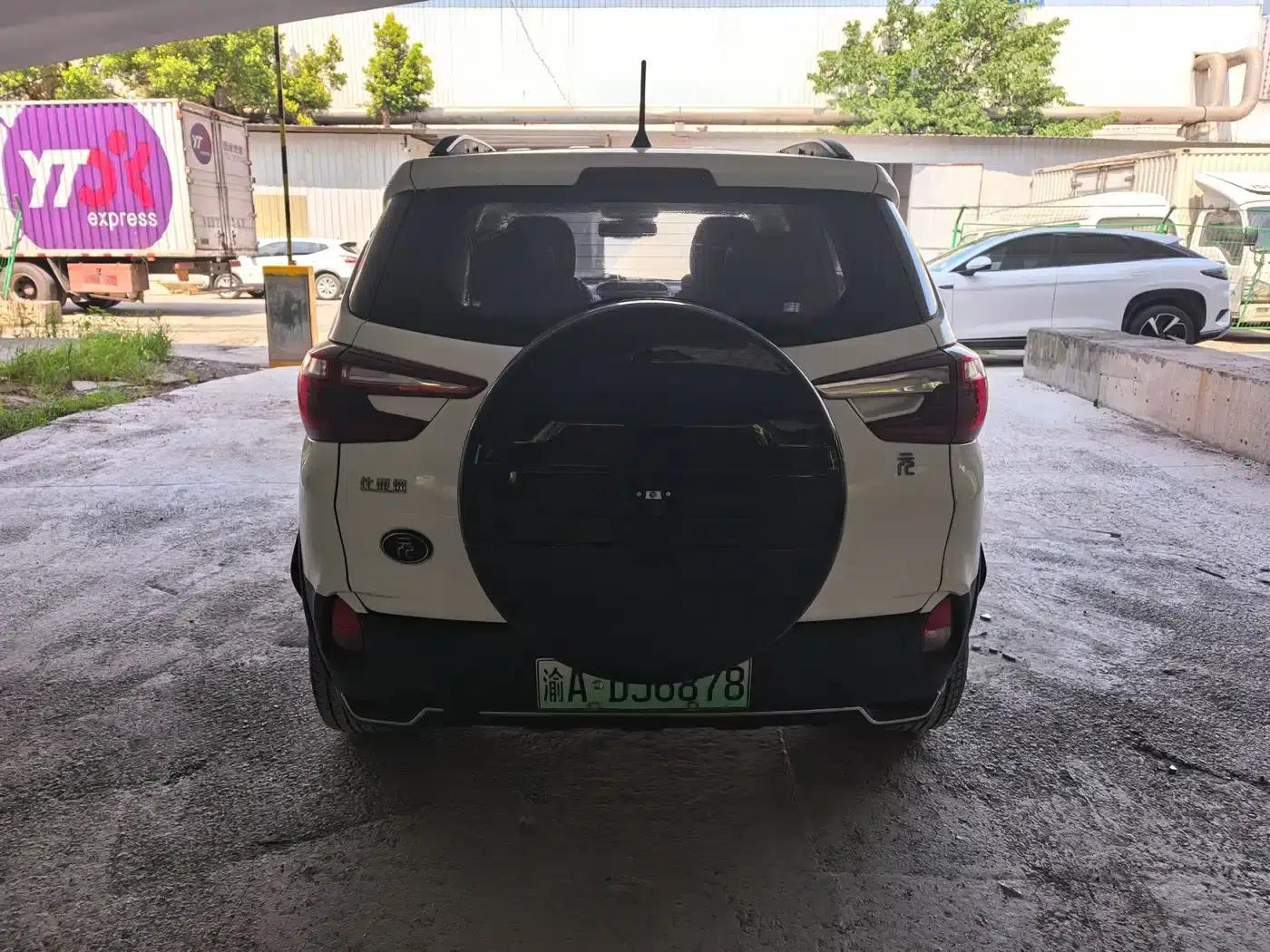 Yuan New Energy 2018 EV360 Smart Connected Cool Edition — миниатюра 9