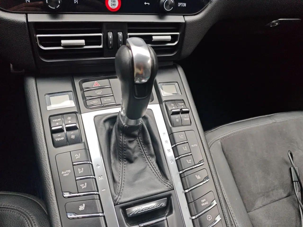 Porsche Macan 2016 Macan 2.0T — миниатюра 14