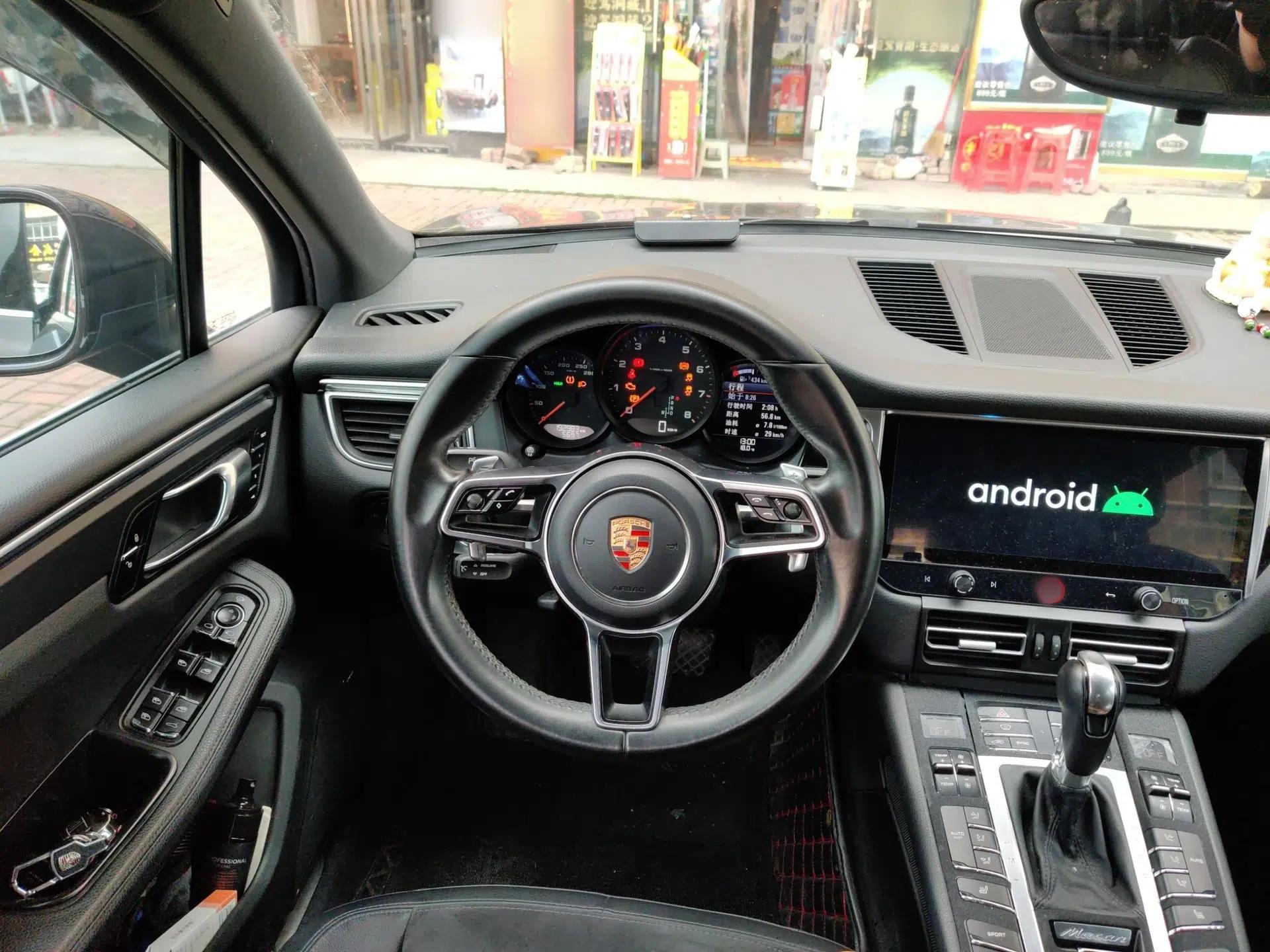 Porsche Macan 2014 Macan 2.0T — миниатюра 12