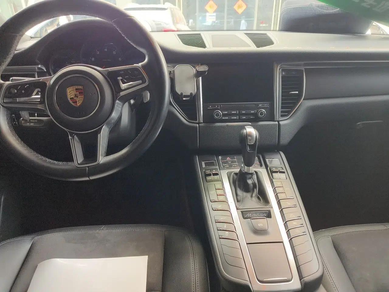 Porsche Macan 2017 Macan 2.0T — миниатюра 9