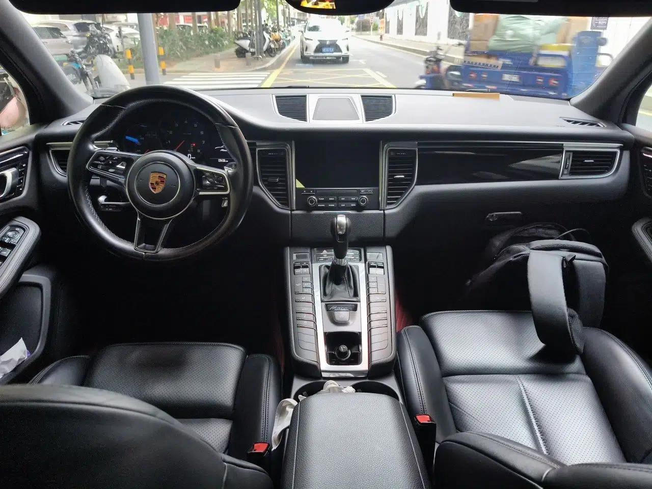 Porsche Macan 2017 Macan 2.0T — миниатюра 9