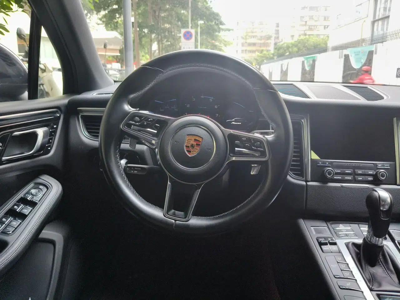 Porsche Macan 2017 Macan 2.0T — миниатюра 10
