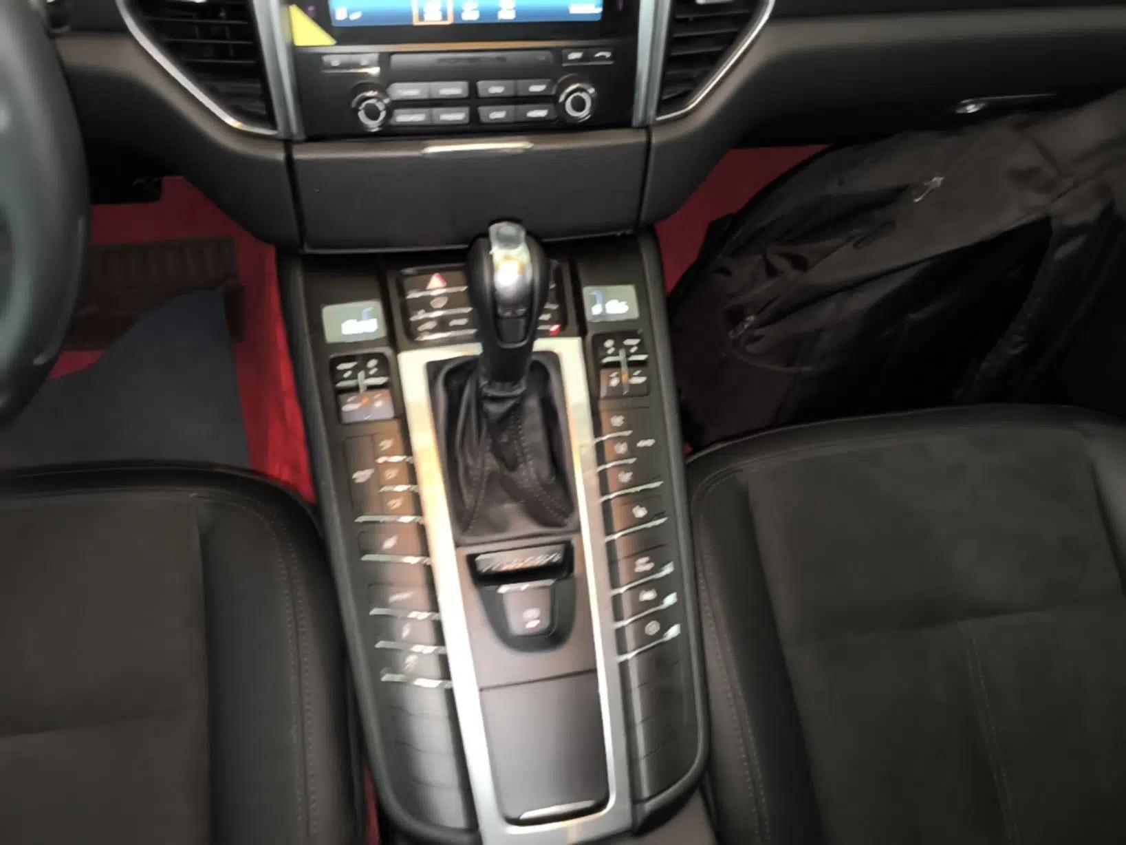 Porsche Macan 2017 Macan 2.0T — миниатюра 16