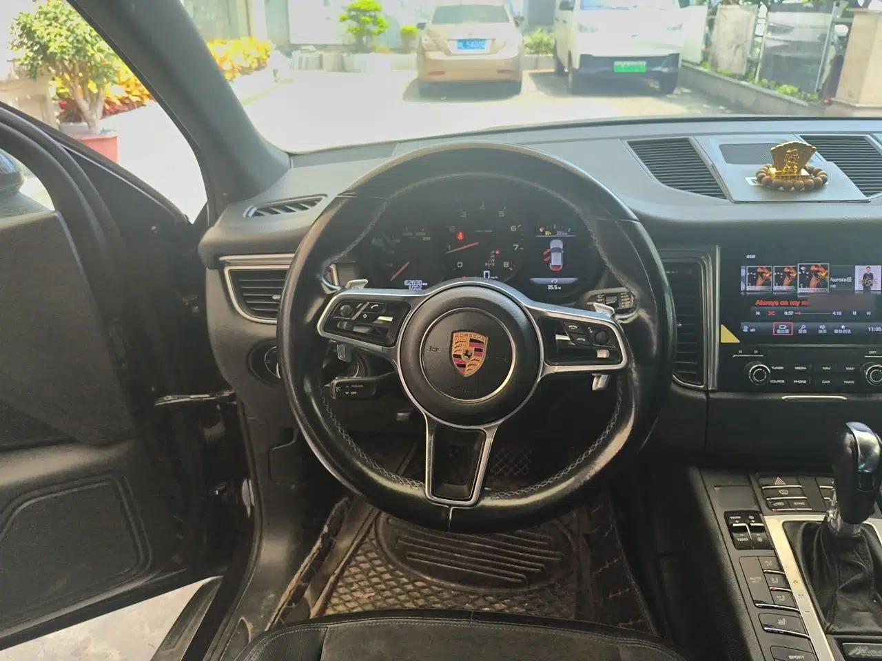 Porsche Macan 2017 Macan 2.0T — миниатюра 10