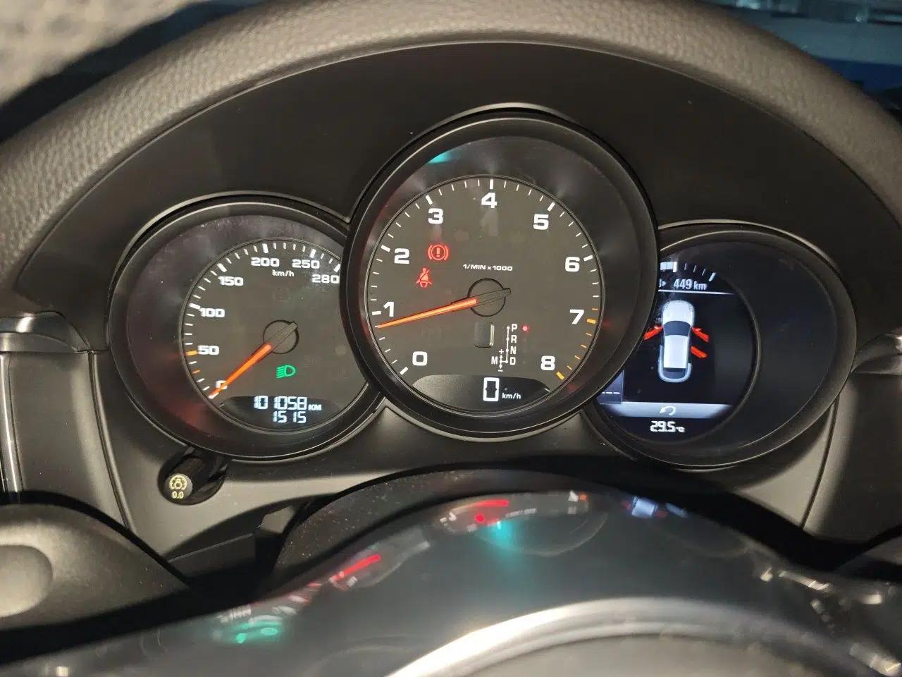 Porsche Macan 2017 Macan 2.0T — миниатюра 11