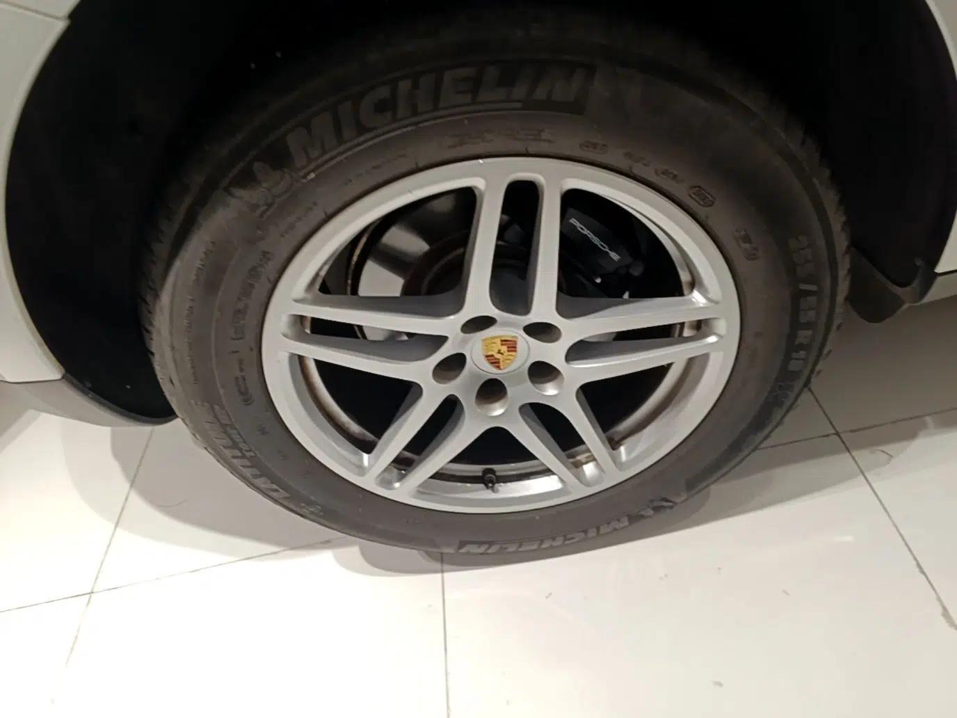 Porsche Macan 2021 Macan 2.0T — миниатюра 11