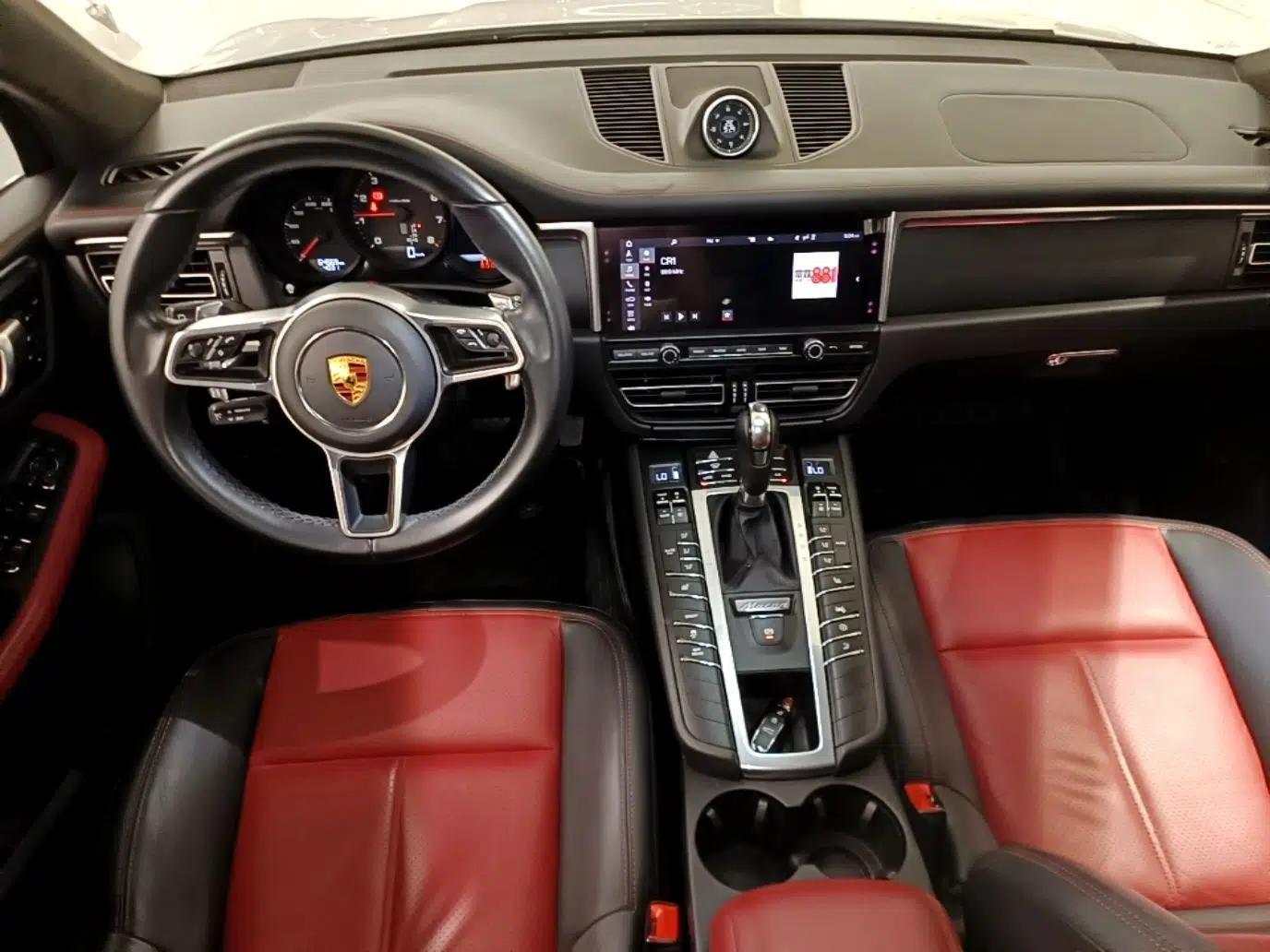 Porsche Macan 2021 Macan 2.0T — миниатюра 12