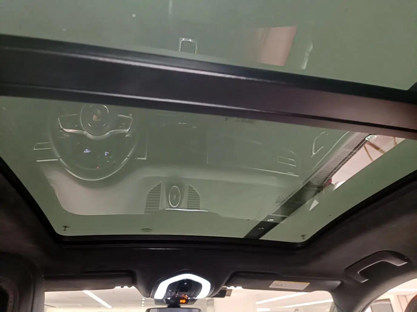 Porsche Macan 2021 Macan 2.0T — миниатюра 21