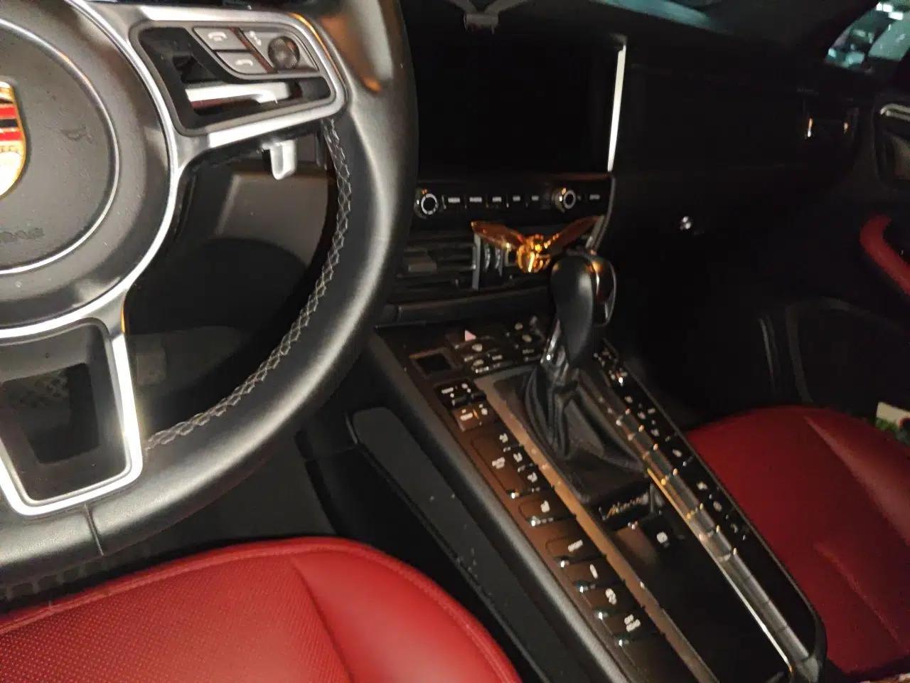 Porsche Macan 2018 Macan 2.0T — миниатюра 13
