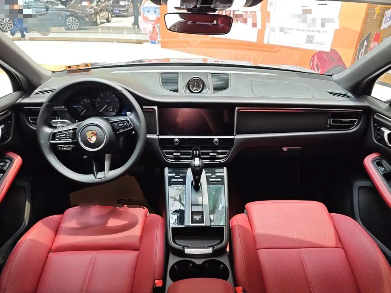 Porsche Macan 2022 Macan 2.0T — миниатюра 17