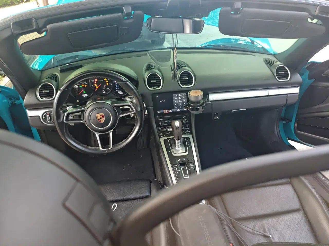 Porsche 718 2016 Boxster 2.0T — миниатюра 9