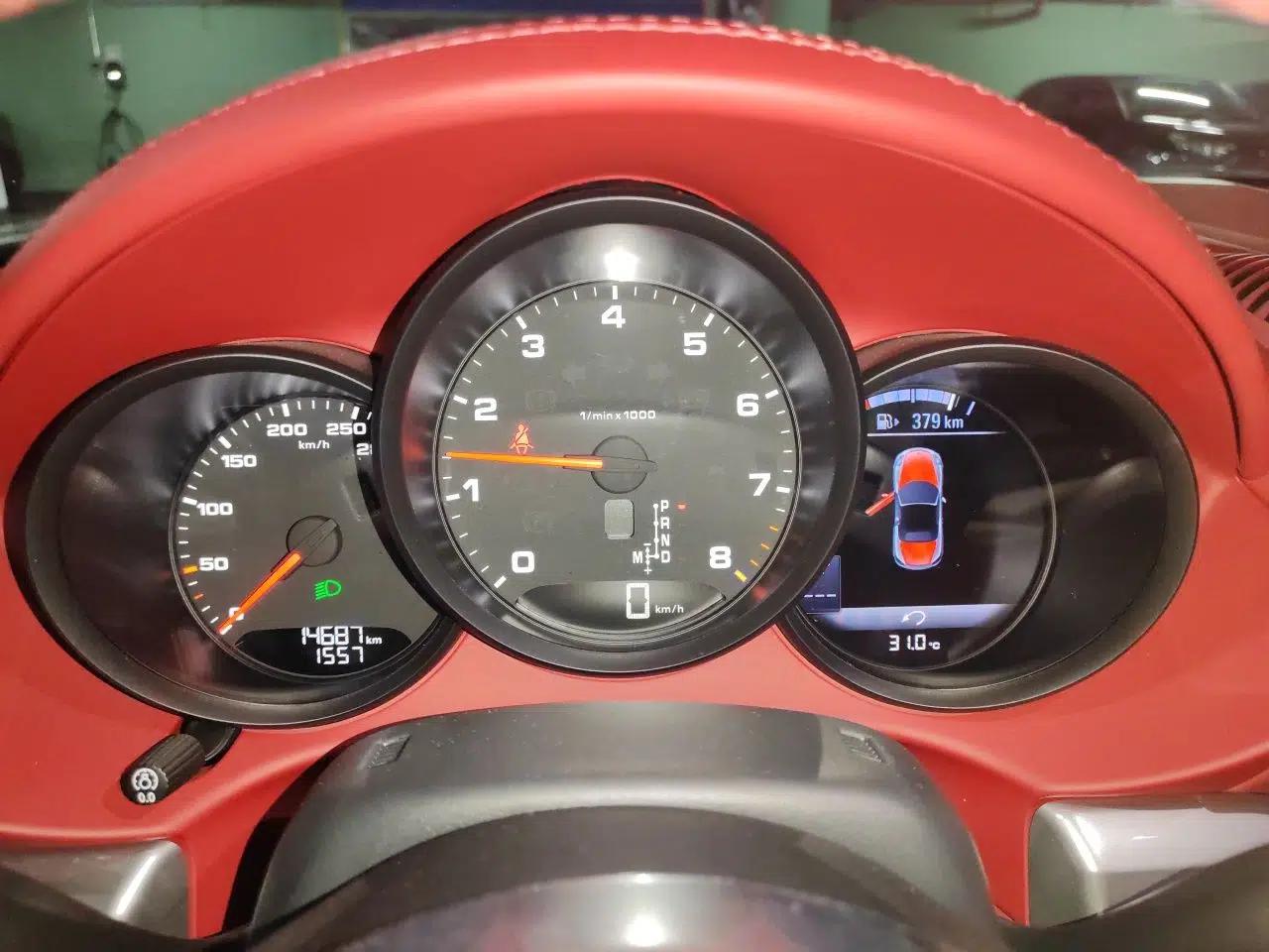 Porsche 718 2023 Boxster Style Edition 2.0T — миниатюра 11
