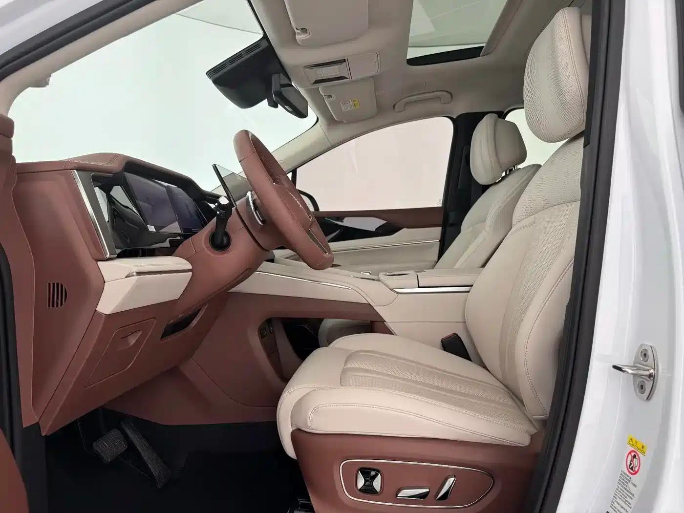 Summer 2025 DM-i 1.5T 180km Excellent Edition — миниатюра 5