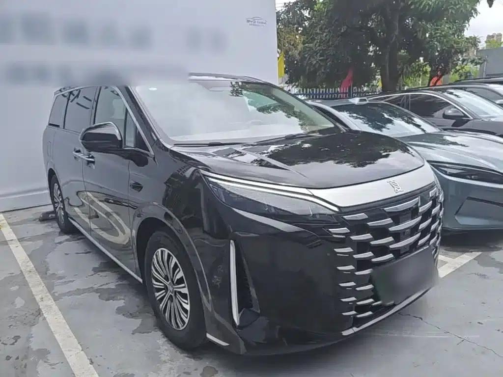 Summer 2025 DM-i 1.5T 180km/h Superior Edition — миниатюра 4