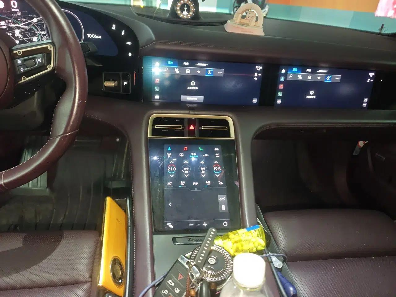 Porsche Taycan 2022-Year Updated Taycan — миниатюра 13