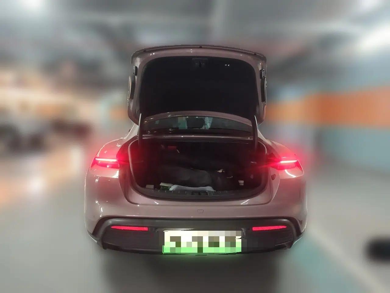 Porsche Taycan 2022-Year Updated Taycan — миниатюра 19
