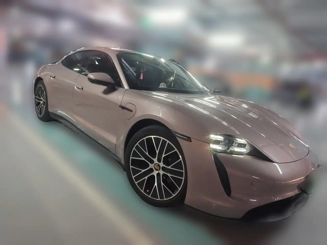 Porsche Taycan 2022-Year Updated Taycan — миниатюра 3