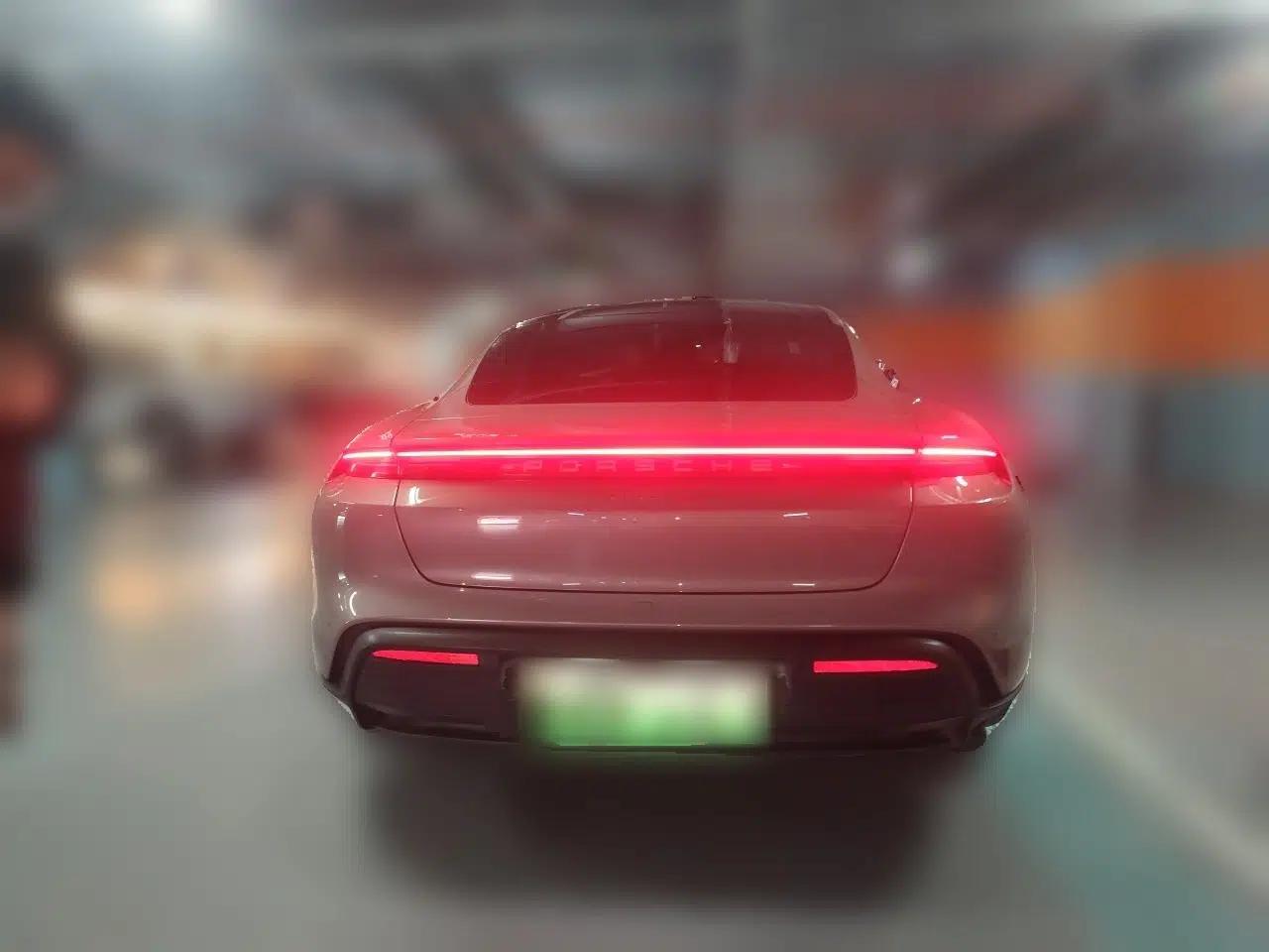 Porsche Taycan 2022-Year Updated Taycan — миниатюра 5