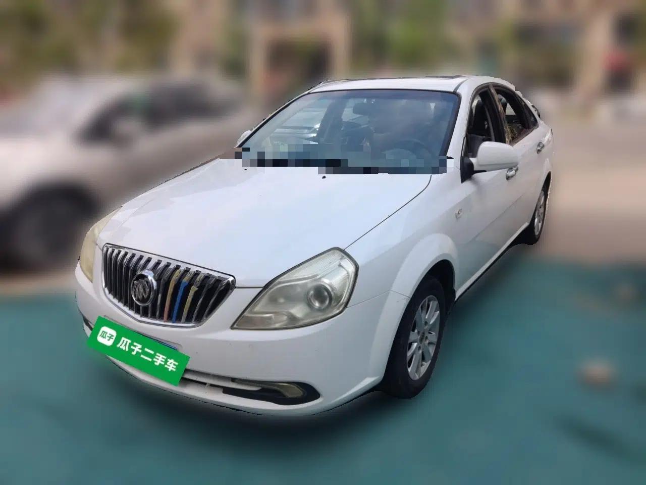 Buick Excelle 2015 1.5L Manual Classic Trim — миниатюра 1
