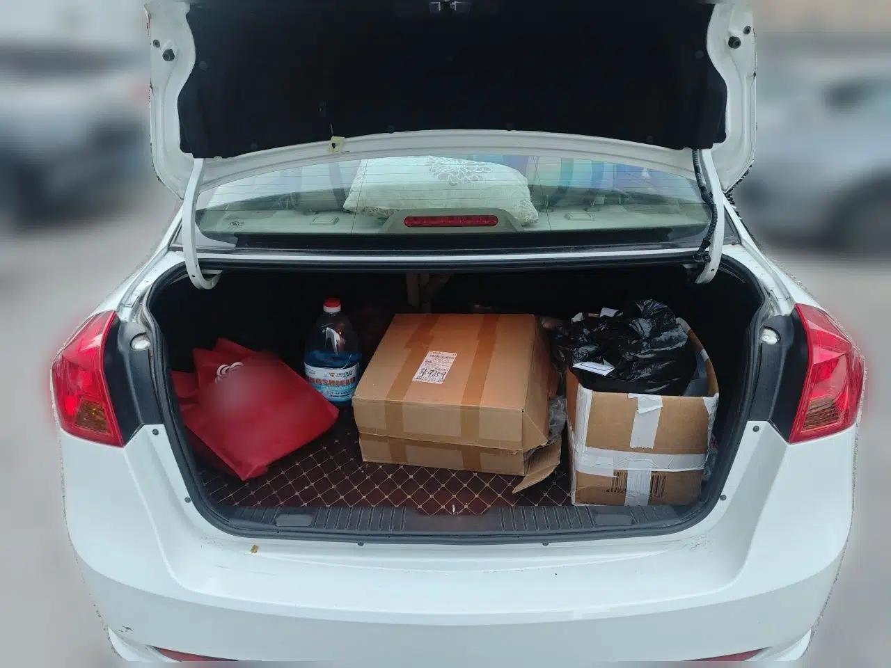 Buick Excelle 2015 1.5L Manual Classic Trim — миниатюра 19