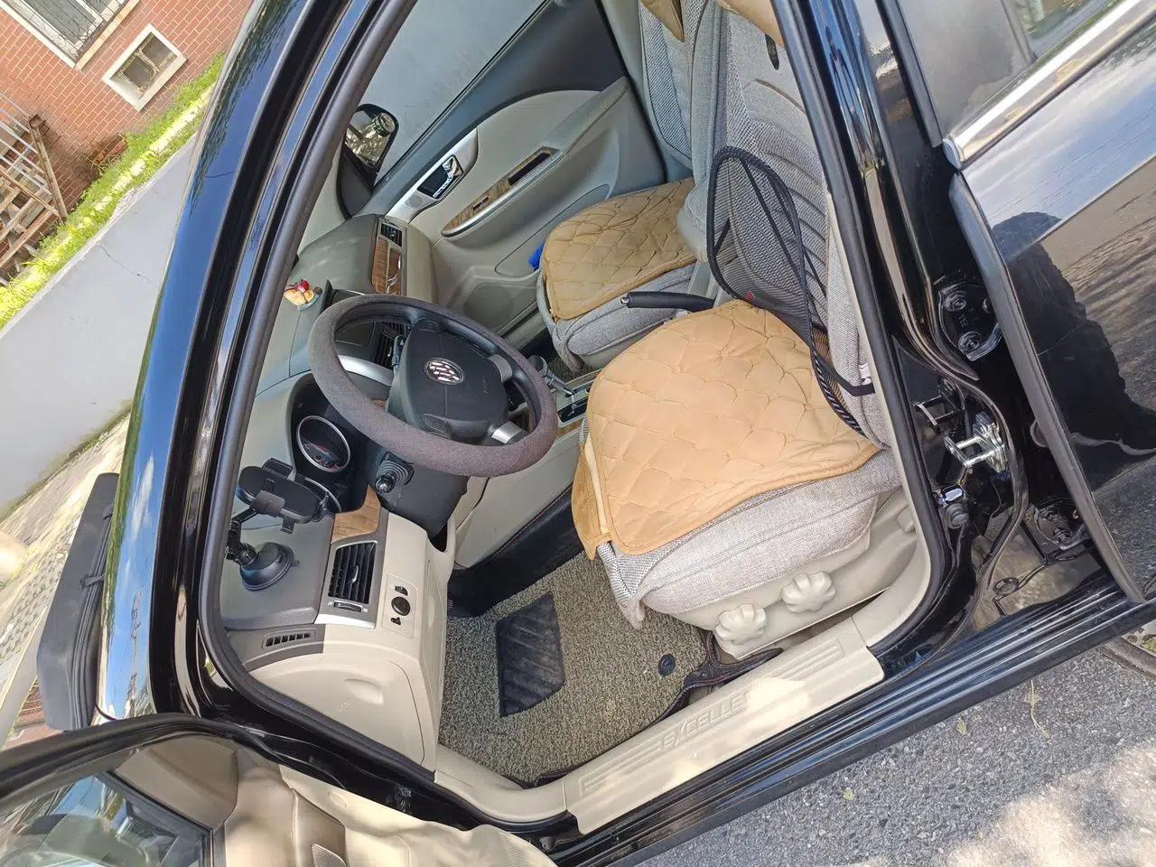 Buick Excelle 2015 1.5L Automatic Classic Model — миниатюра 15