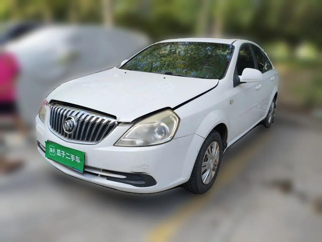 Buick Excelle 2015 1.5L Manual Classic Trim — миниатюра 1