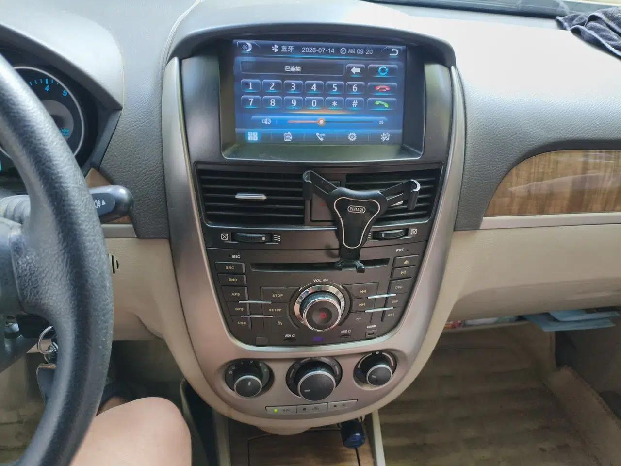 Buick Excelle 2015 1.5L Manual Classic Trim — миниатюра 13