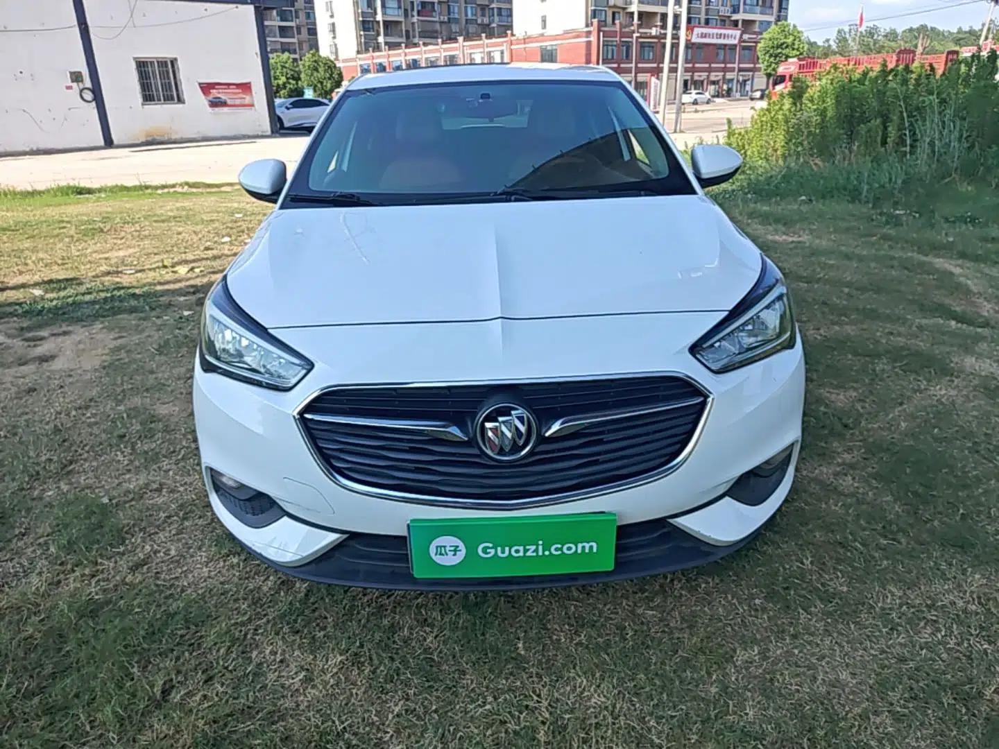 Buick Excelle 2018 15N CVT Luxury Version — миниатюра 2