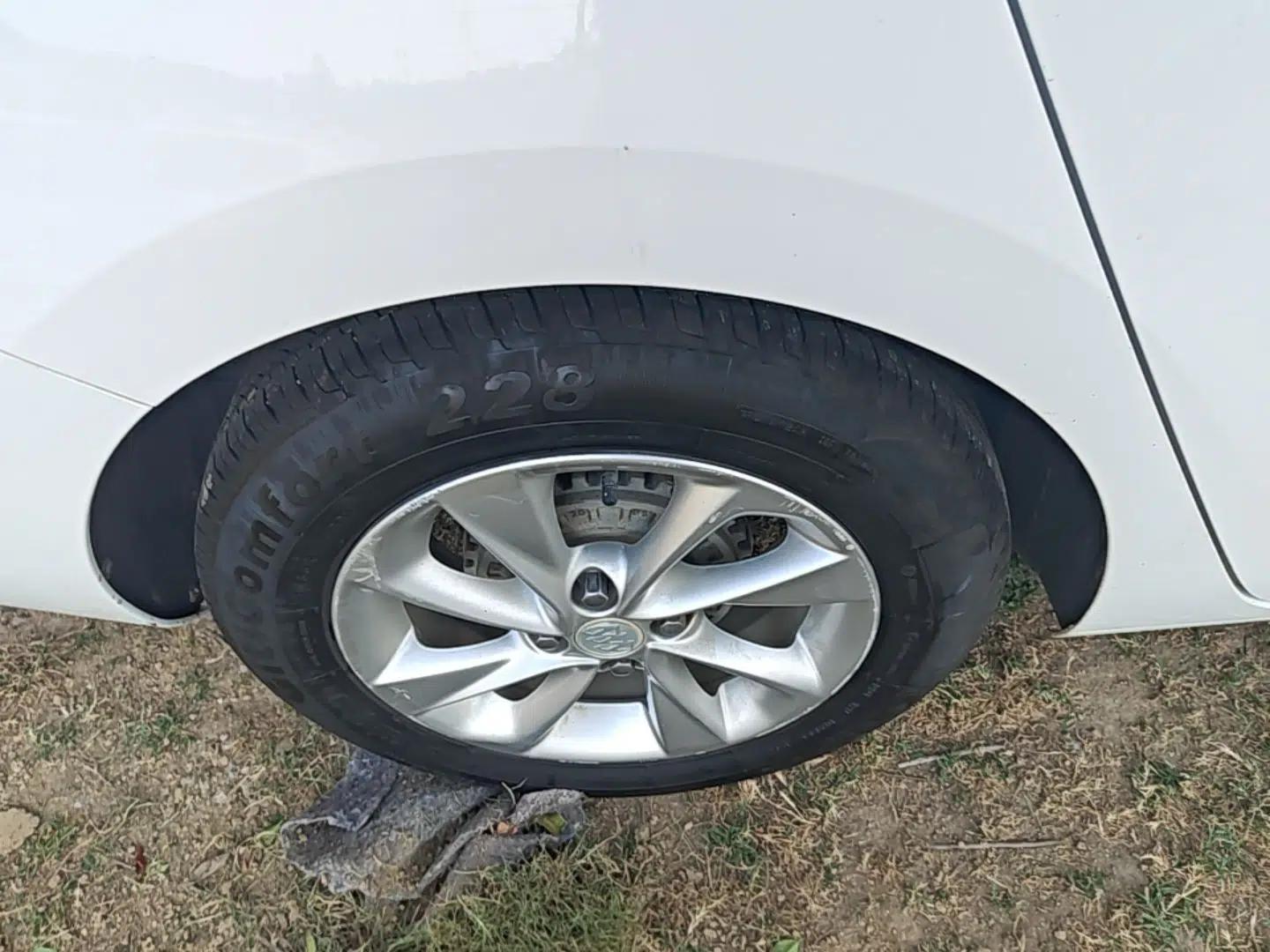 Buick Excelle 2018 15N CVT Luxury Version — миниатюра 11