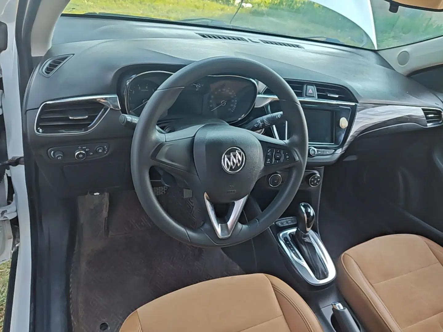 Buick Excelle 2018 15N CVT Luxury Version — миниатюра 13