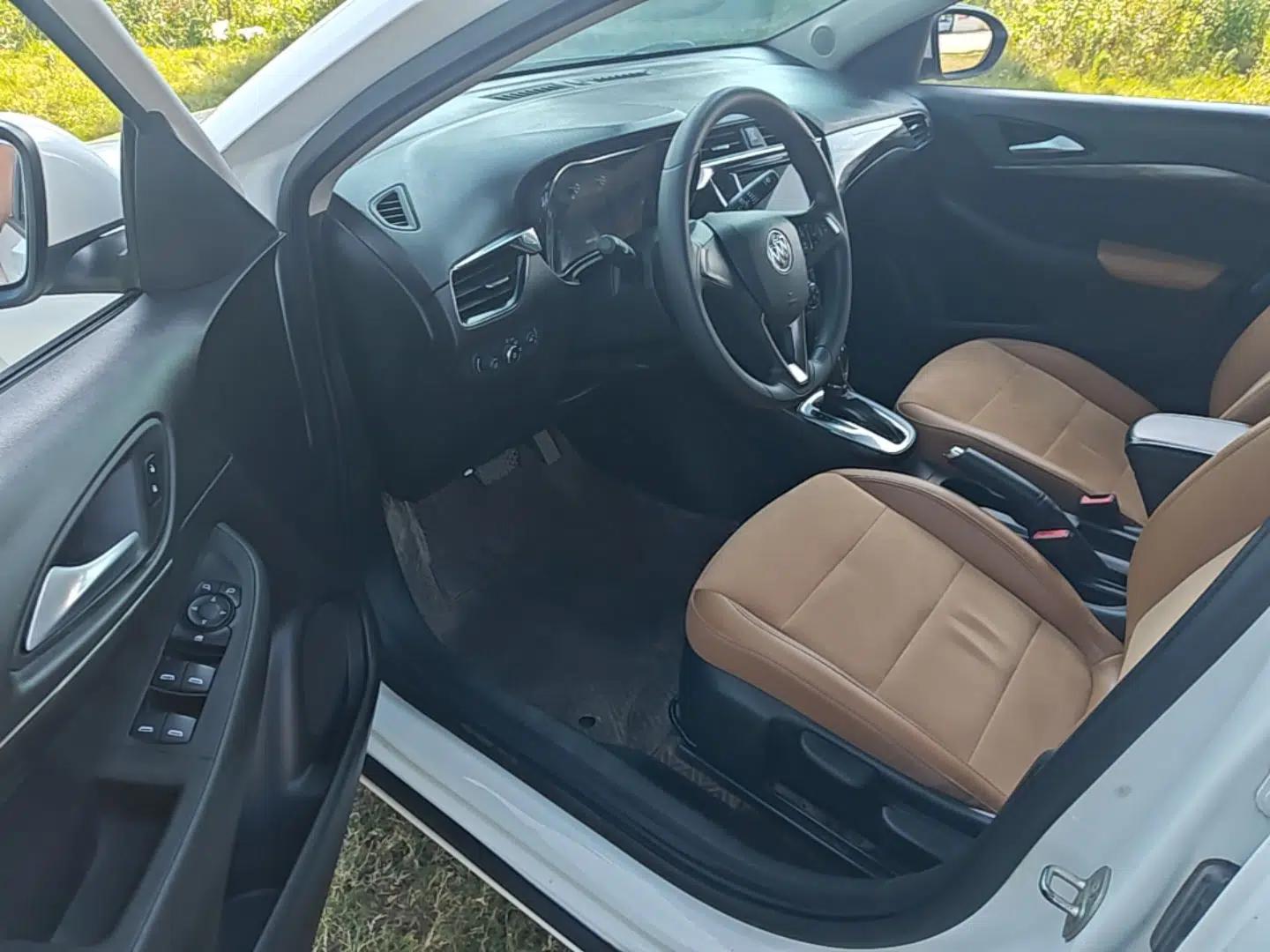 Buick Excelle 2018 15N CVT Luxury Version — миниатюра 18