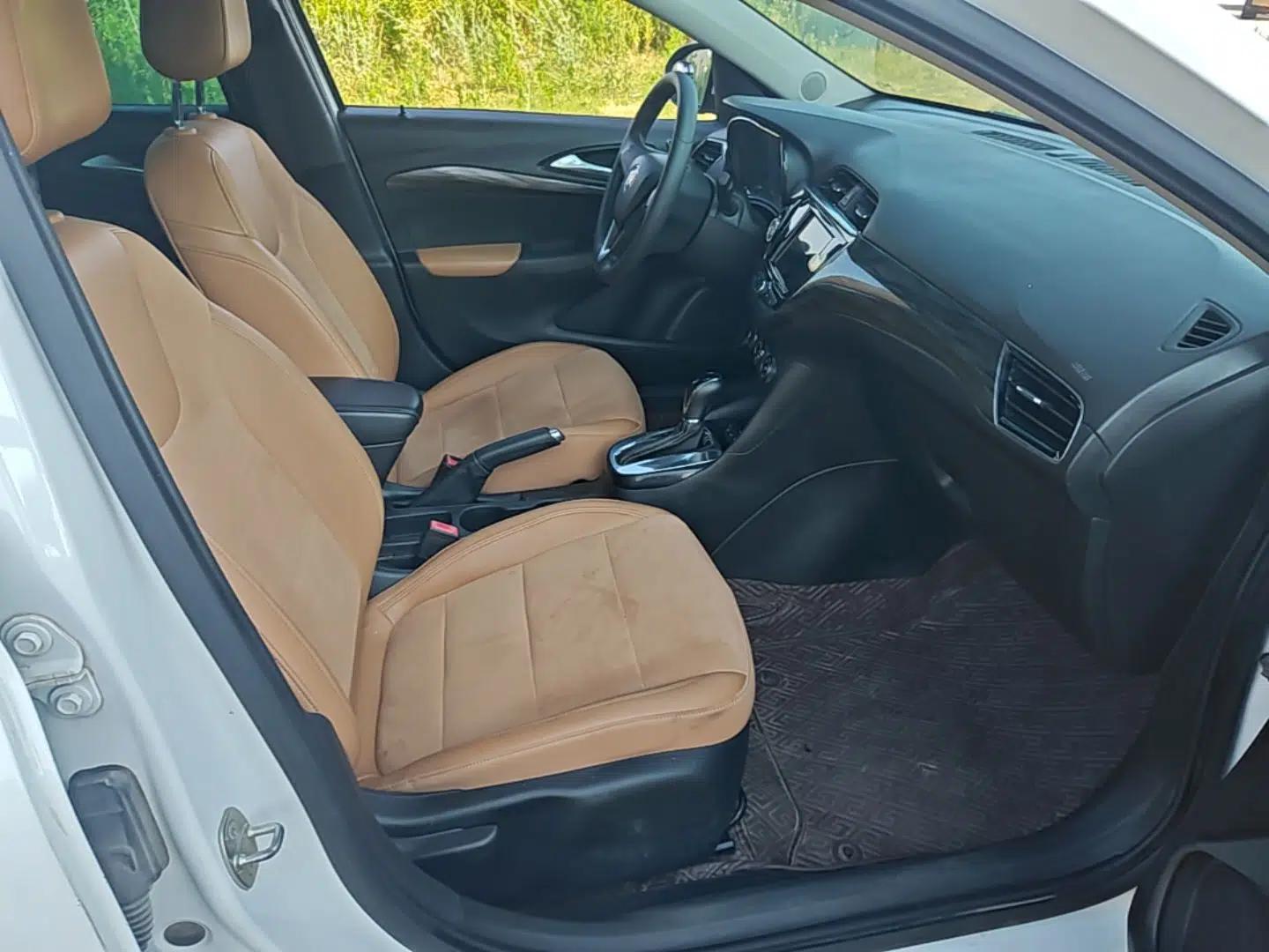 Buick Excelle 2018 15N CVT Luxury Version — миниатюра 19