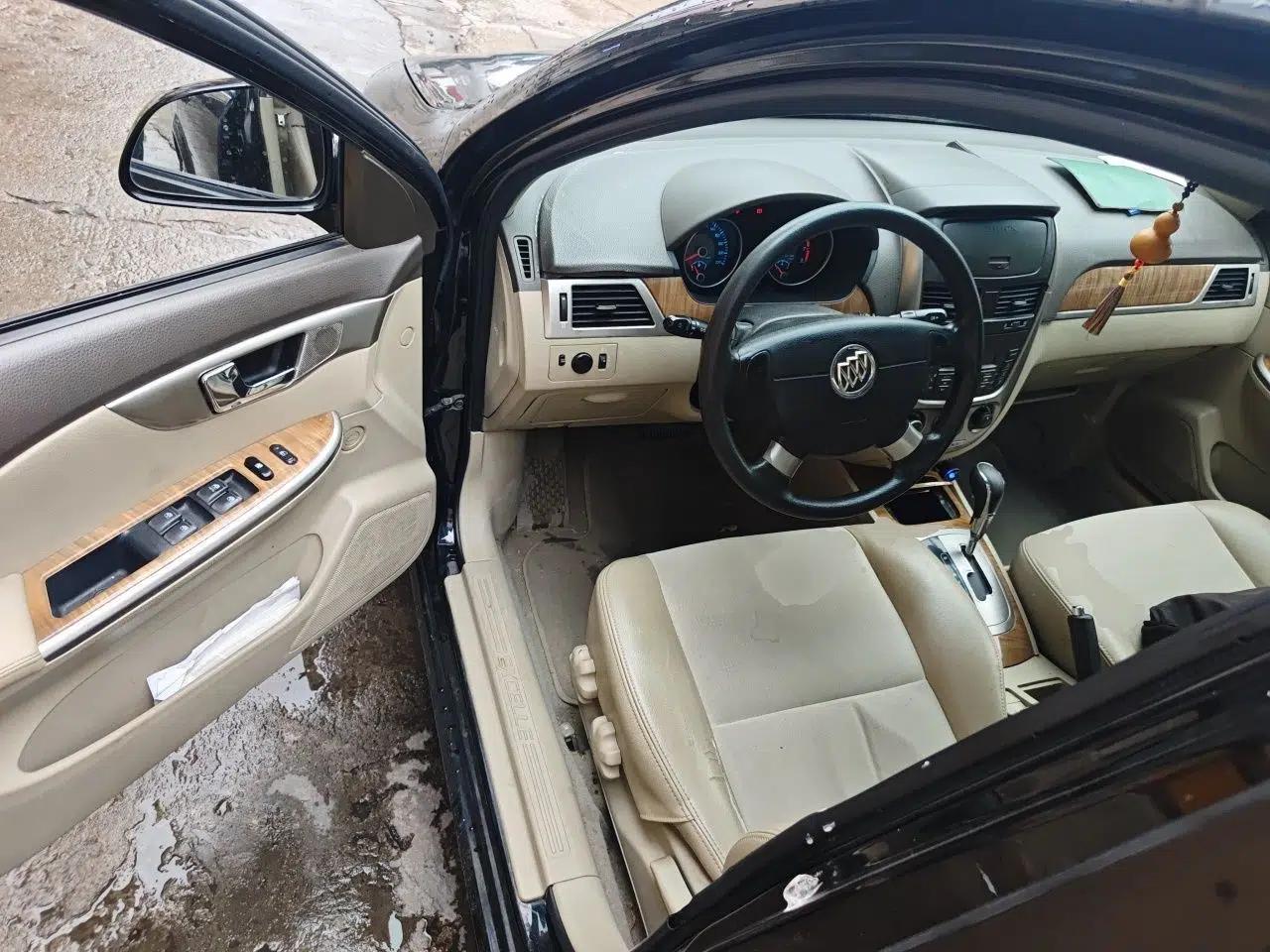 Buick Excelle 2015 1.5L Automatic Classic Model — миниатюра 16