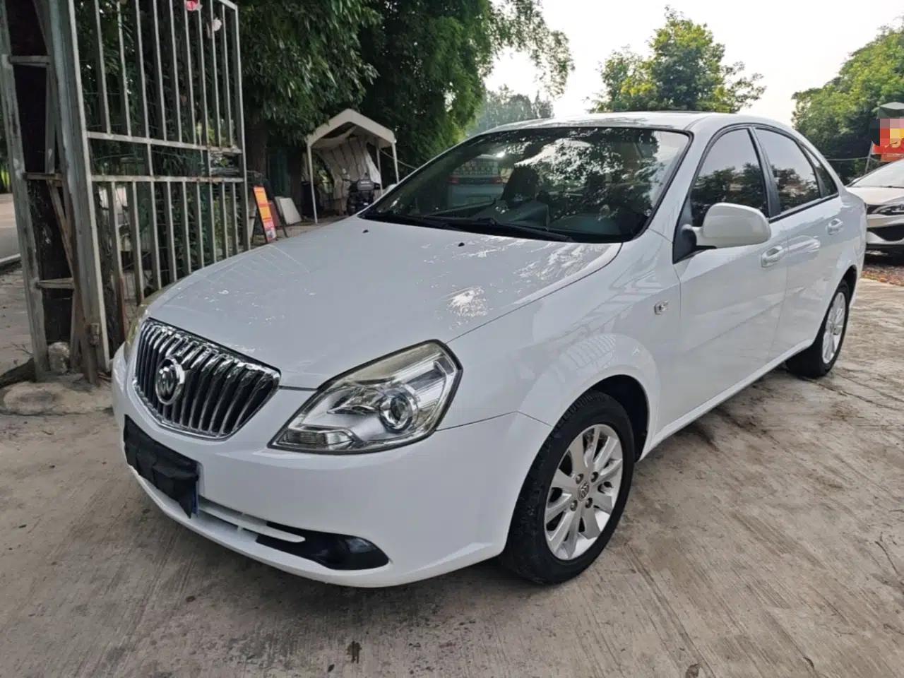 Buick Excelle 2013 1.5L Automatic Luxury Model — миниатюра 1
