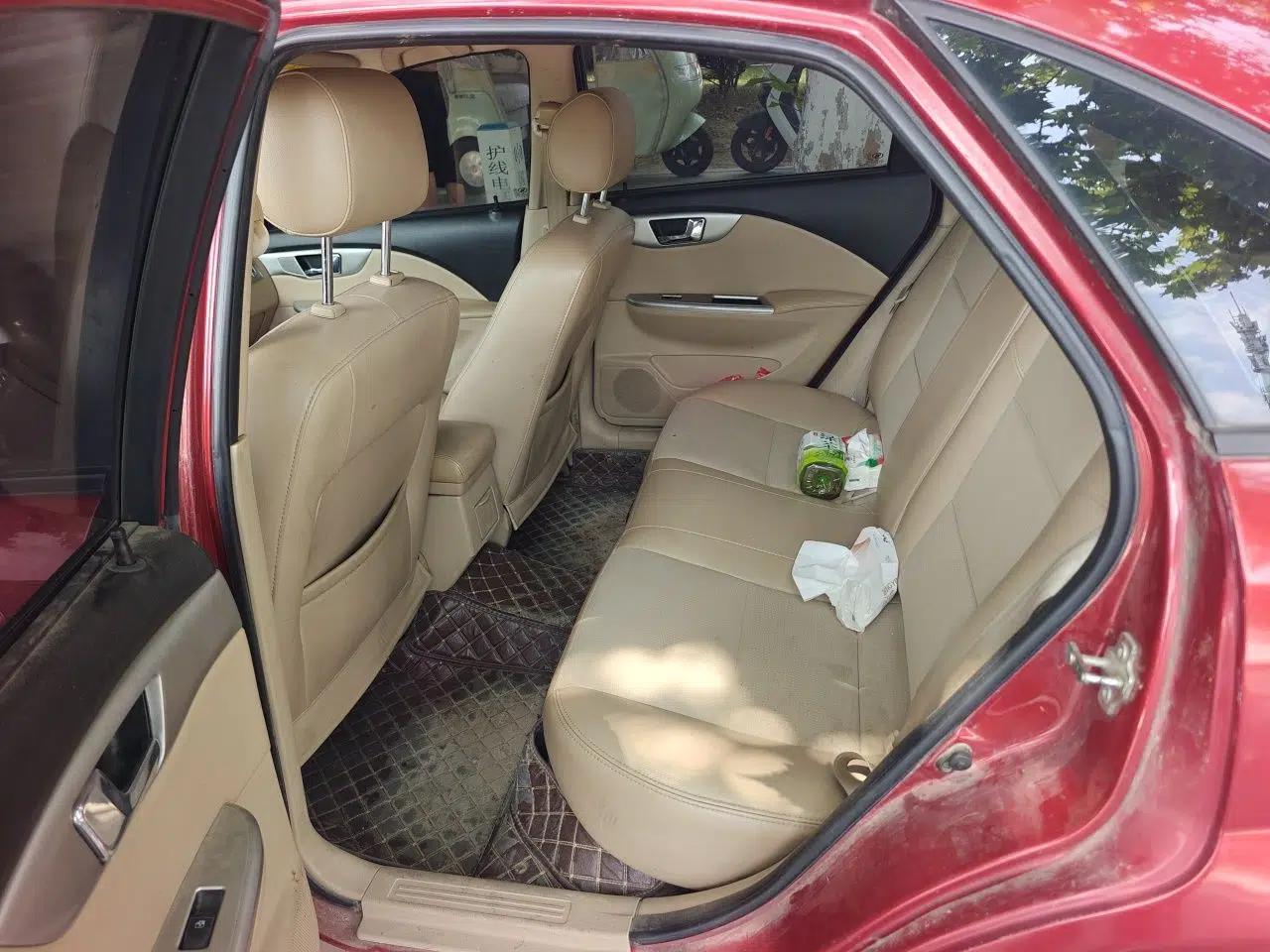 Buick Excelle 2013 1.5L Manual Classic Model — миниатюра 17