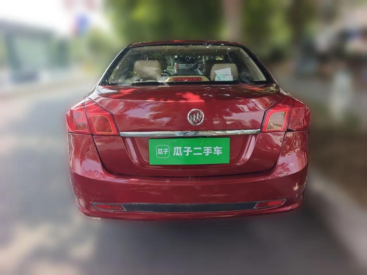 Buick Excelle 2013 1.5L Manual Classic Model — миниатюра 5
