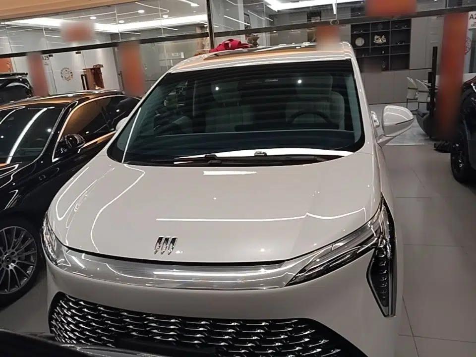 Buick Century 2023 2.0T Six-Seater Yinshi Edition — миниатюра 2