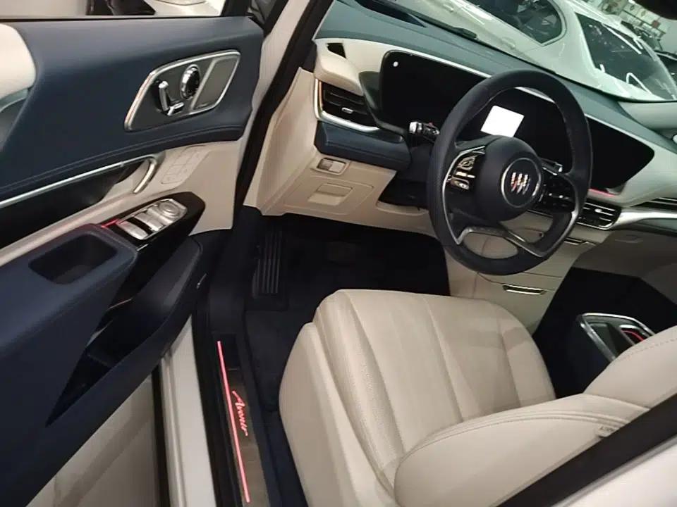 Buick Century 2023 2.0T Six-Seater Yinshi Edition — миниатюра 23