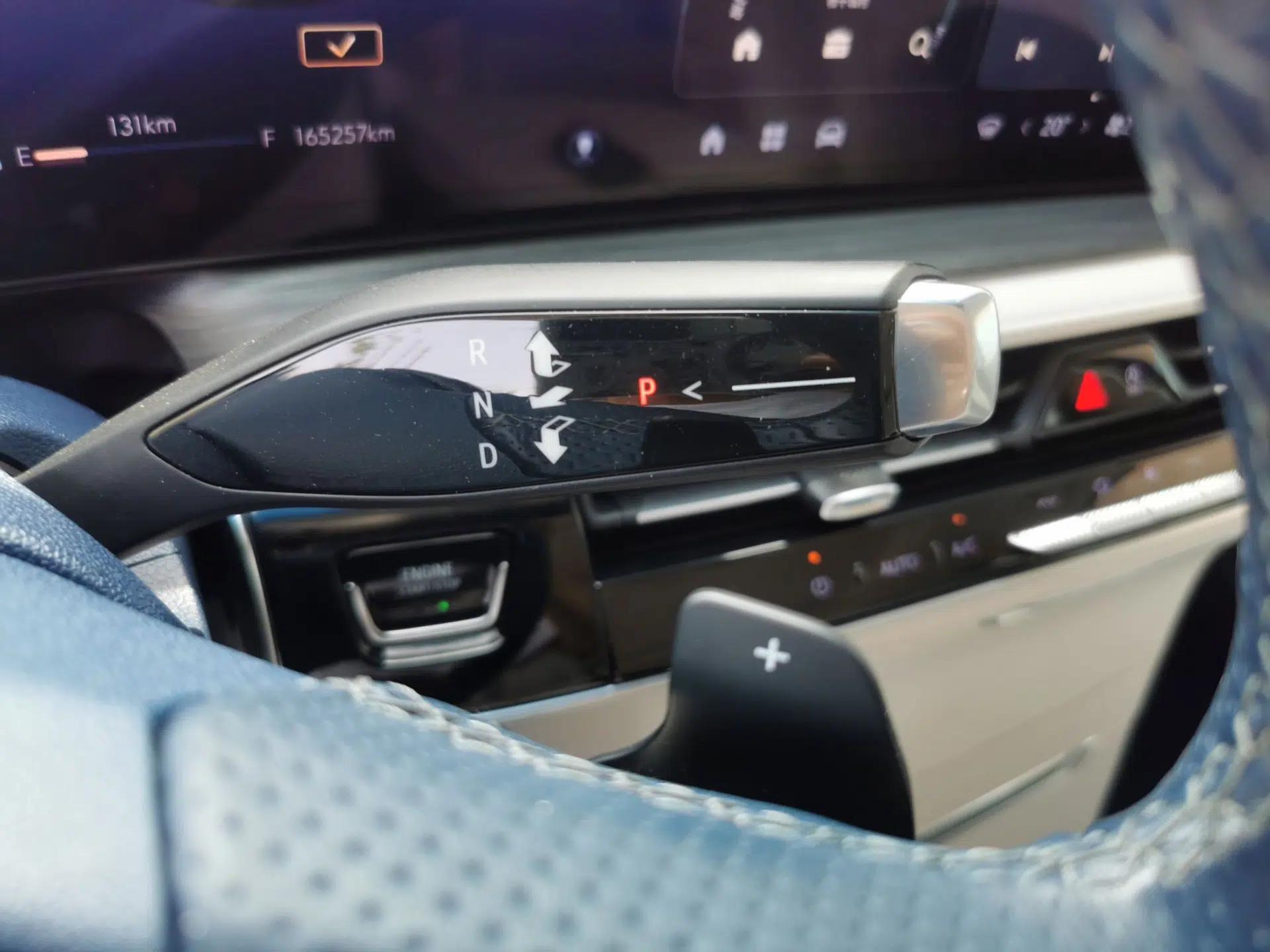 Buick Century 2023 2.0T Six-Seater Yinshi Edition — миниатюра 14