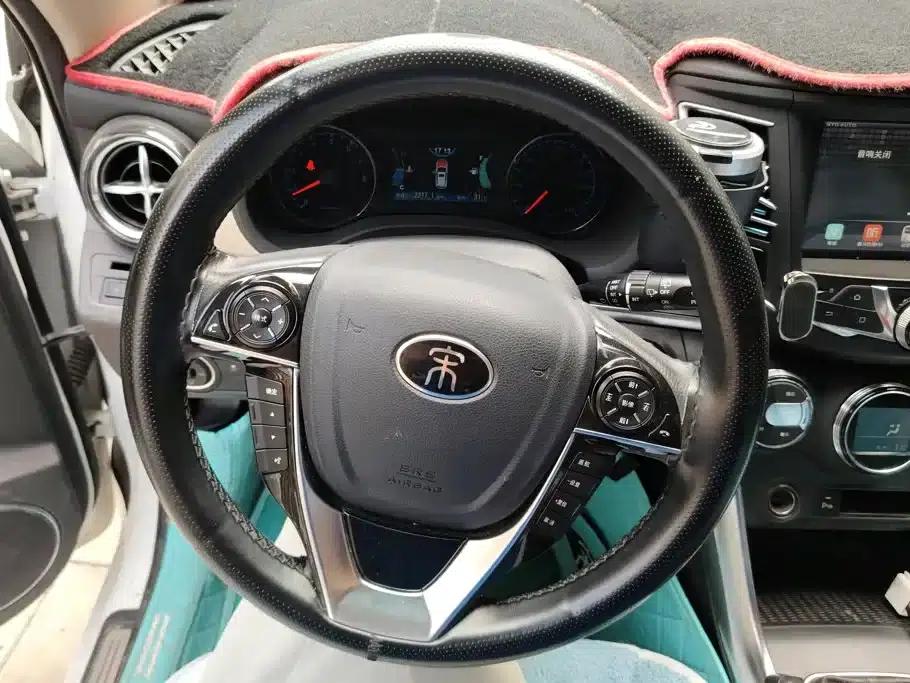 Song 2016 Grand Edition 1.5TI Manual Elite — миниатюра 15