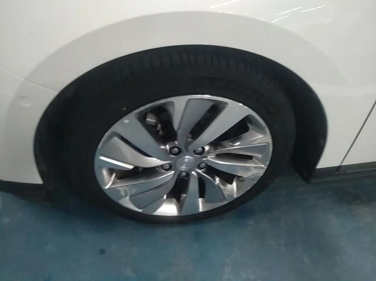 Buick Velite 6 2020 Plug-in Hybrid Connected Smart Model — миниатюра 15