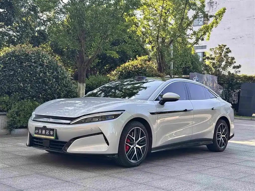 Han L 2025 EV All-Wheel Drive LiDAR Flagship Edition — миниатюра 1